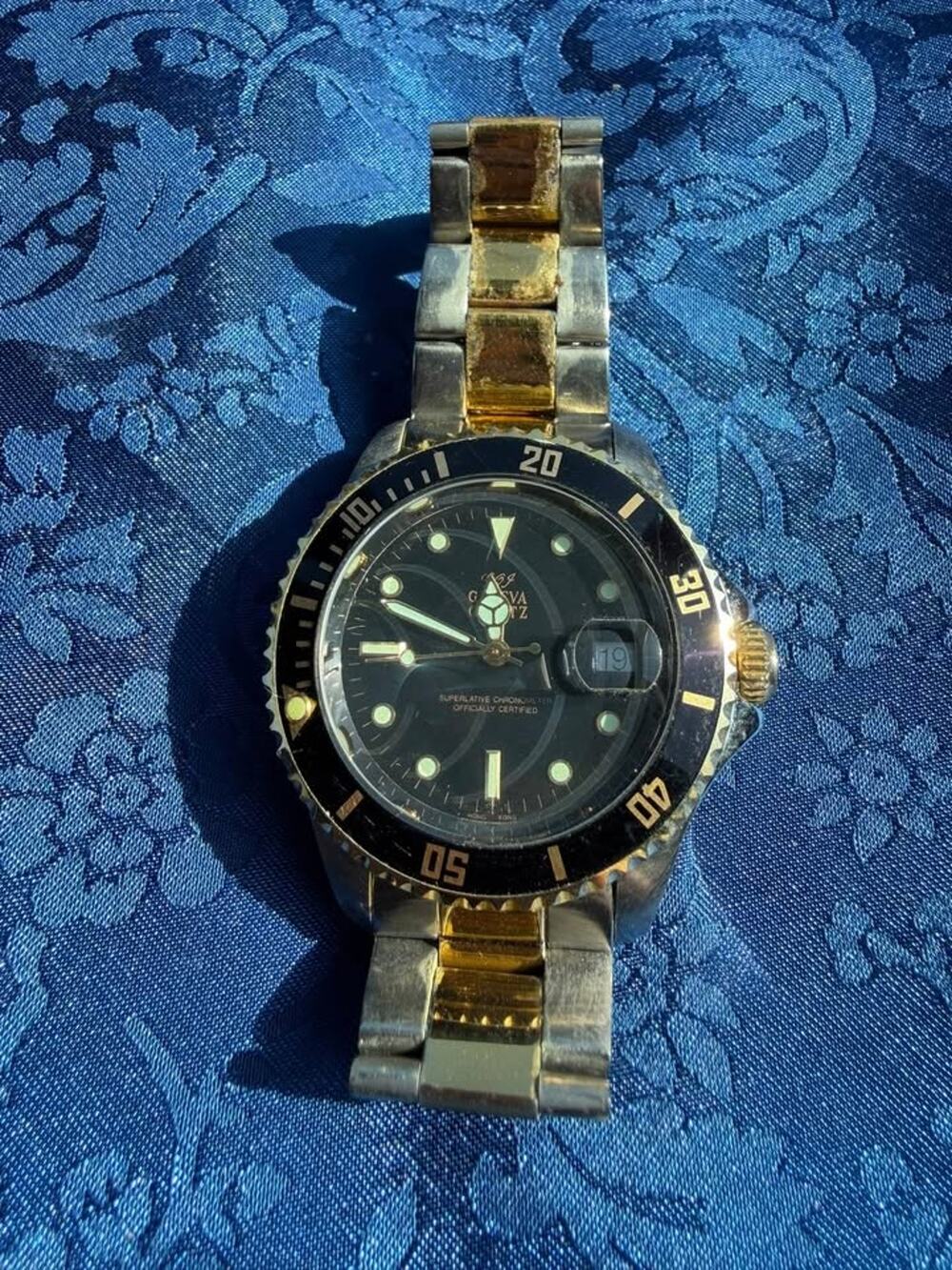 Geneva Quartz Men's Black Dial Watch (CCC52)
